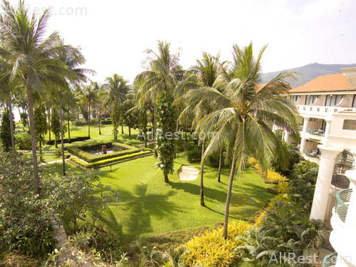 Centara Grand Beach Resort 3